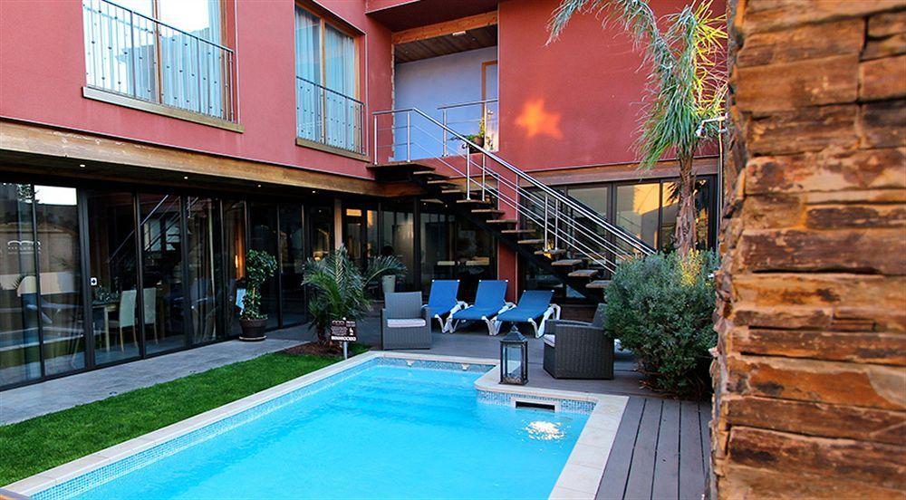Hotel La Placa Garriguella Exterior photo